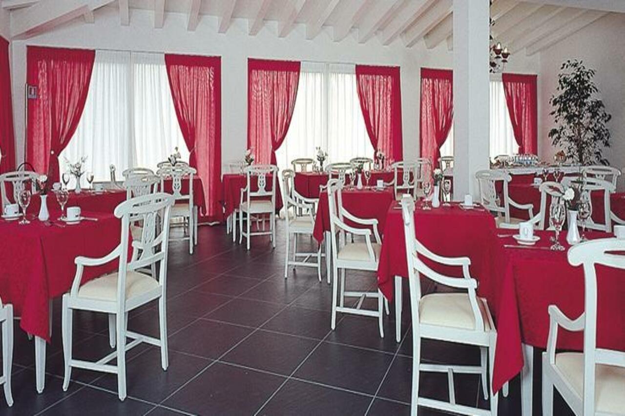 Hotel Fiera Di Brescia Exteriör bild