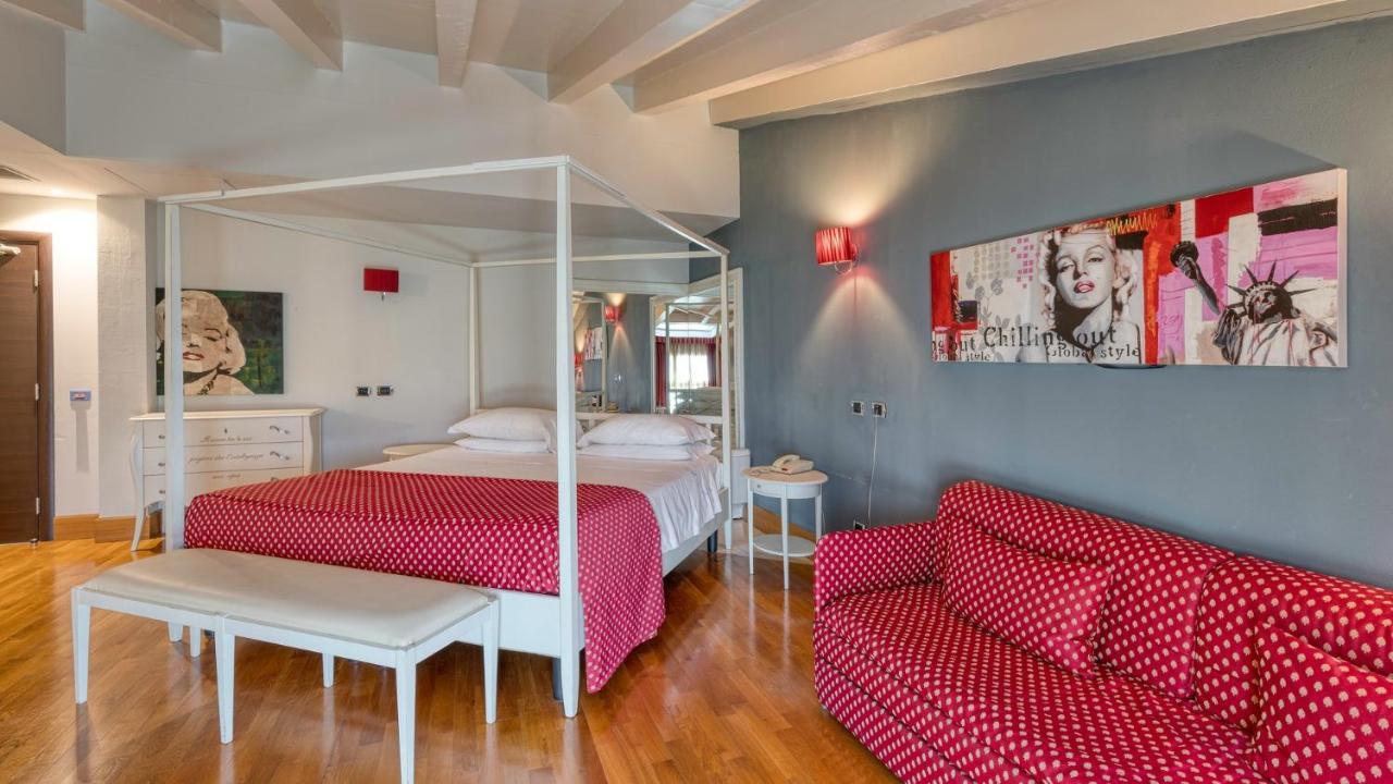 Hotel Fiera Di Brescia Exteriör bild